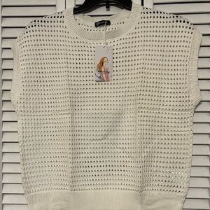 NWT Women’s Pretty Garden Sweater Vest White Crochet Like Knit Size M